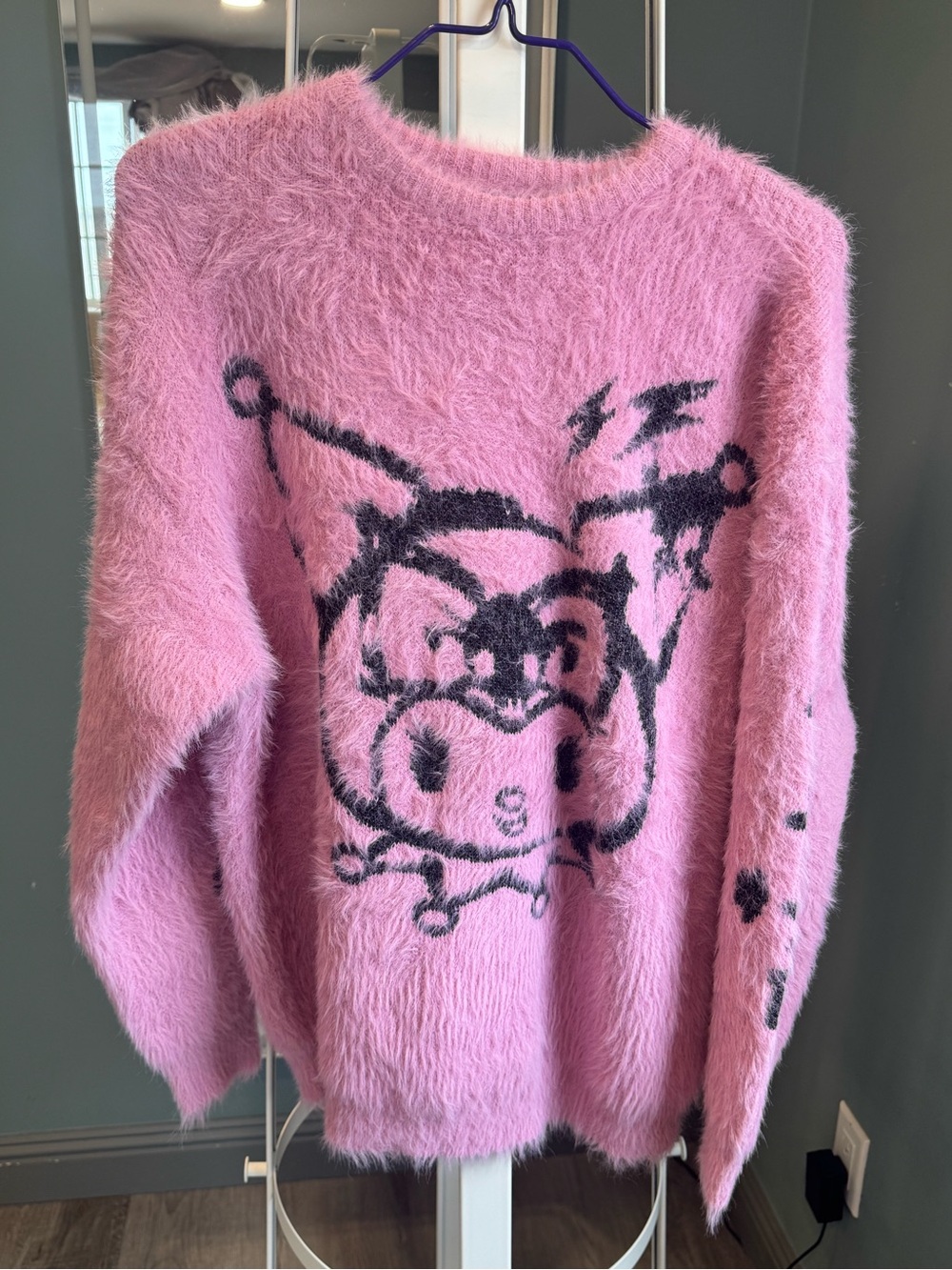 Rare Kuromi Collab Pink Fuzzy Sweater Y2K Kawaii Oversized Knit - Picture 3 of 9